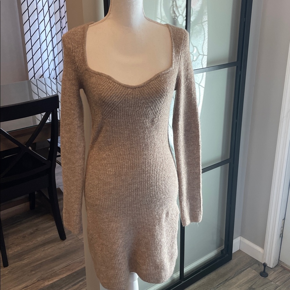 H&M Ribbed Beige Long Sleeve Sweater Dress…Size Medium